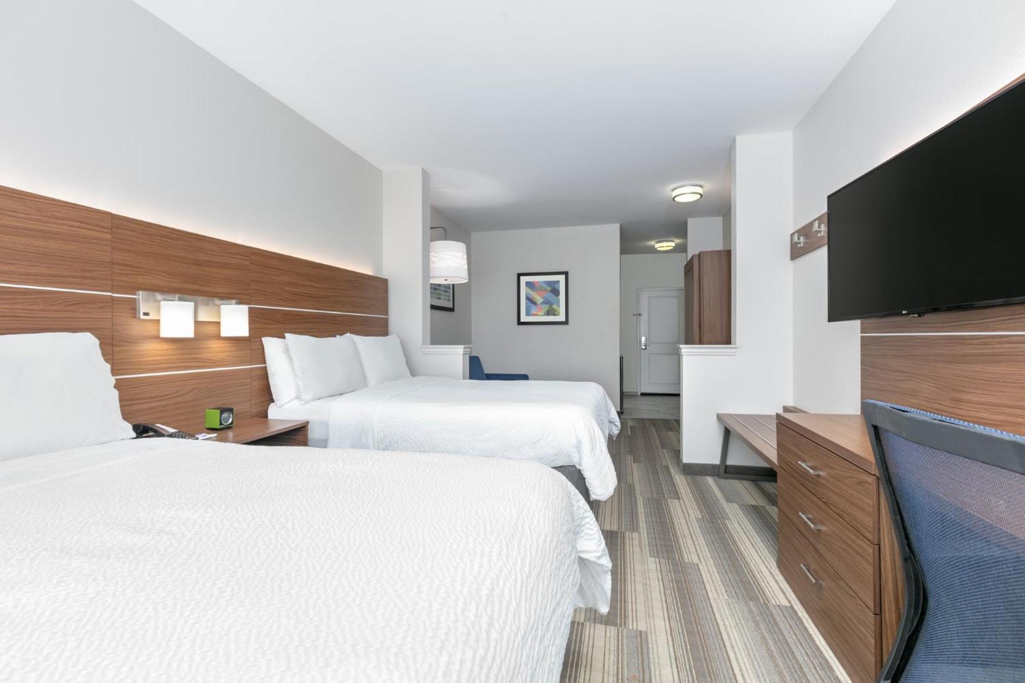Holiday Inn Express Hotel & Suites Clute-Lake Jackson By Ihg Экстерьер фото