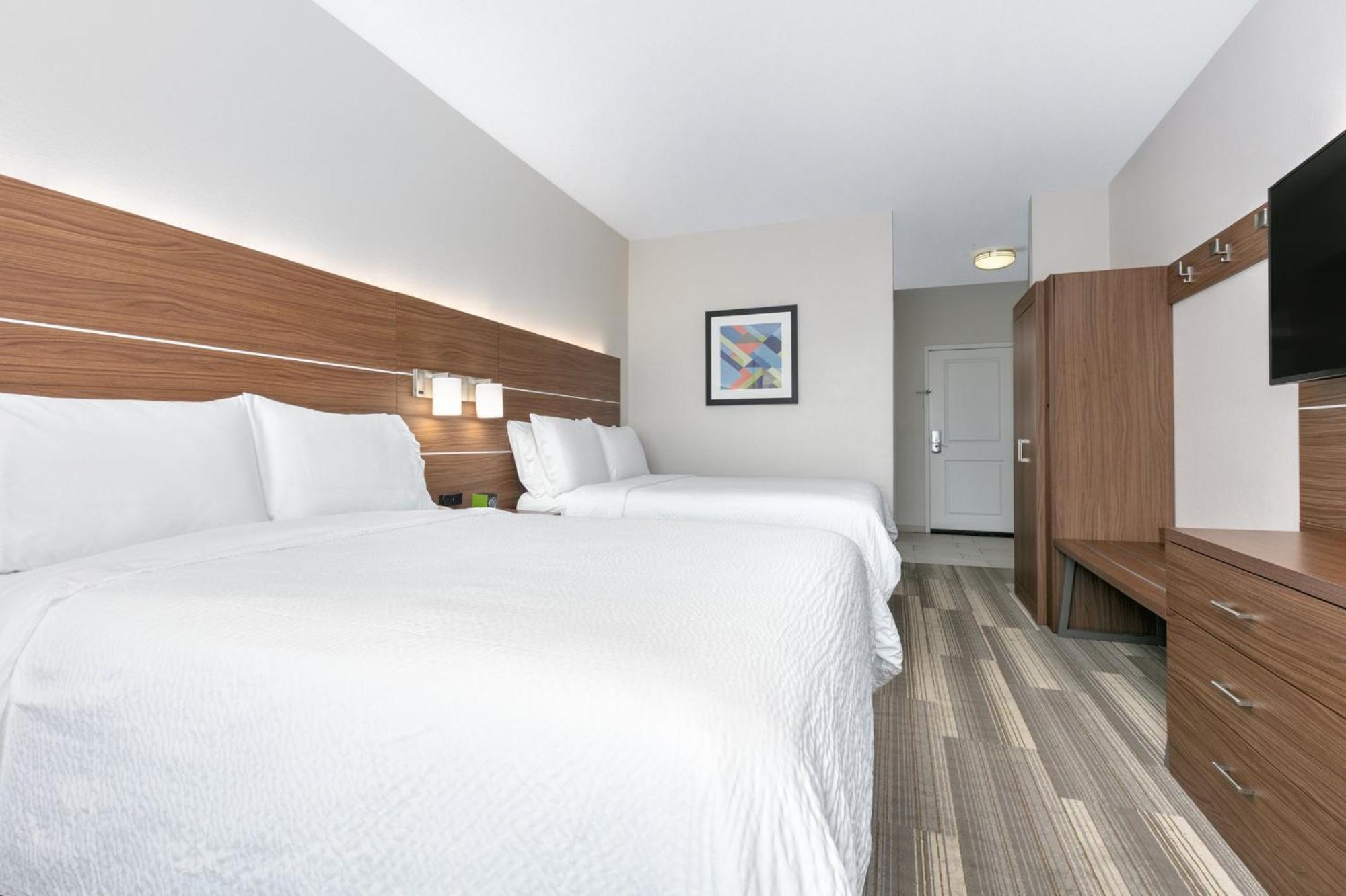 Holiday Inn Express Hotel & Suites Clute-Lake Jackson By Ihg Экстерьер фото